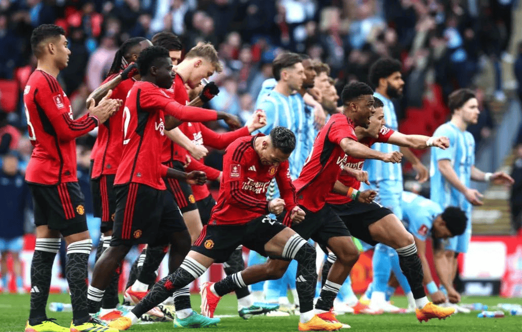 开云-关于赛地聚焦——德甲国际比赛日热度飙升，勒沃库森远射贴柱，质疑声仍在，数据趋势出现新变化的信息-开云